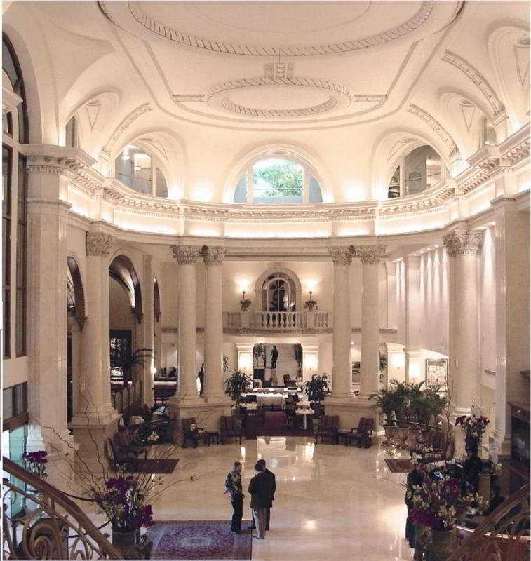 Safi Royal Luxury Valle San Pedro Garza Garcia Экстерьер фото The lobby of the hotel